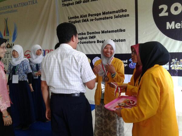 MEFUNSRI's tweet image. Pembagian hadiah domino#MEFUNSRI