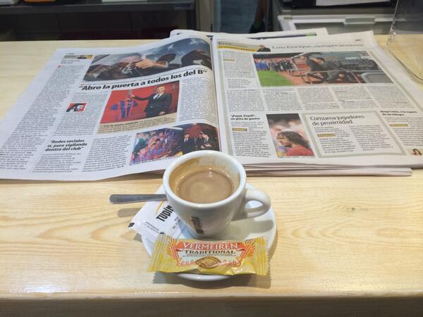 x empezar entreno con@marceloleyros en @terrassapadel <a href="/Eli_Duran/">Elisabet Duran Nat</a> <a href="/NatCenter/">Nat Center</a> <a href="/enebepadel/">Enebe Padel</a> "dopandome" con cafe