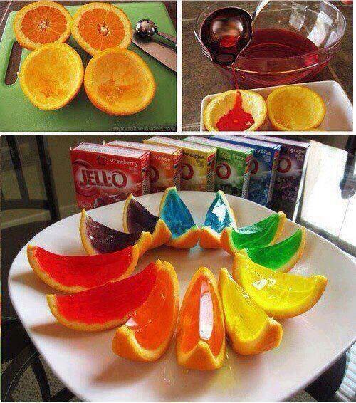 LizcoinIntern's tweet photo. Jello + Fruit snack http://t.co/3EoHFZPLuV