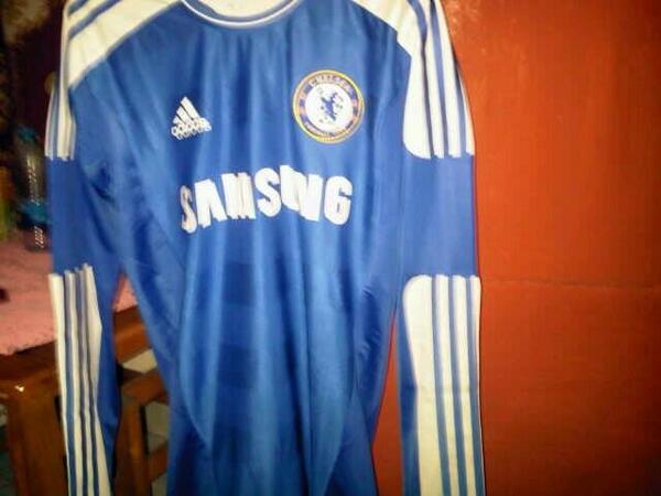kickoffirst's tweet photo. @utdfootball @BaliUnitedShop  #137 chelsea 11/12 techfit sizr 10bnwt. Price :@700k
Cp:081225674531 
#jersey4sale http://t.co/rD7zW59IjT