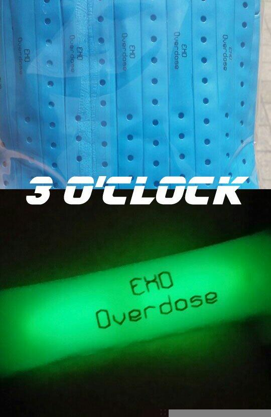 Threeo_clock's tweet photo. RT Plz)
야광팔찌가 여분이 남아 나눔합니다^^
(5월 25일 하루 진행/선착순 60명)
장소&amp;시간은 추후 트위터를 통해서 공지♥
(그래서 티켓 남는 분은 없으시구요 ....? 양도받아요..훌쩍 8ㅁ8) http://t.co/EUVbKlSEBZ