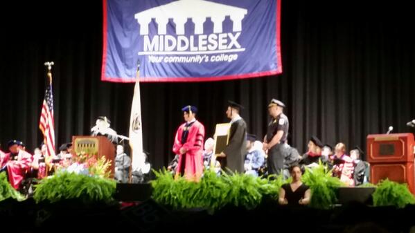 MCC_CJ's tweet image. Distinguished Alumni Award
Sgt. Patrick Towle class of 1985.
Making the CJ department proud
#MCCGrad14 #MCCGrad