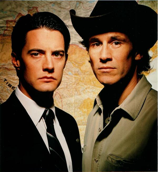 Kyle_MacLachlan's tweet photo. Inspired by my interview for the LA Times Envelope series. Take a 'peak'! http://t.co/wWmnAU5WFF #throwbackthursday http://t.co/uAJPmBfjO7