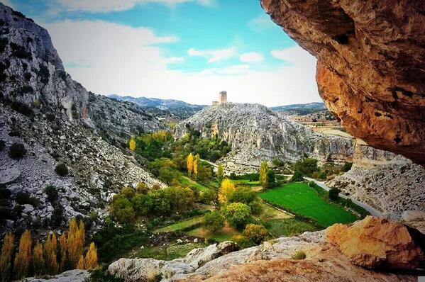mariangemp's tweet photo. Preciosa foto de #CastilloDeLaTercia. Que ganas de ir a mi Perico... #LO+HERMOSO http://t.co/N6rWyXO3X2