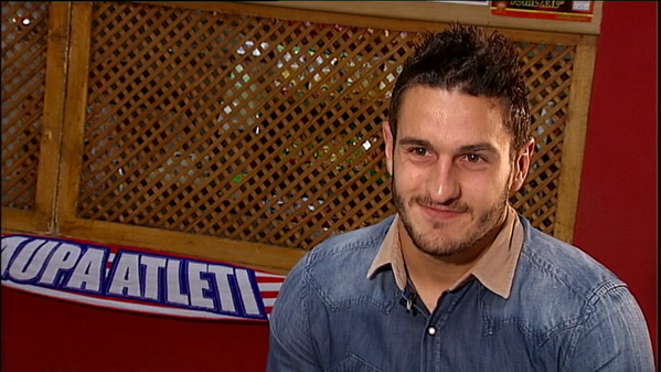 A3Noticias's tweet photo. Jugamos al futbolín con Koke antes de la final de Champions: "Simeone es un hincha más"[VIDEO] http://t.co/441PF3t00g http://t.co/5hqGFePAP4