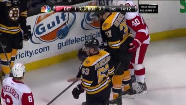 Matt_Hawkins12's tweet photo. We'd all do it if we could #NHL15Bergeron http://t.co/PQyl9k5RKG