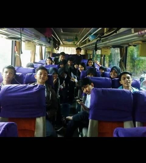 XAP_28's tweet photo. Seminar @ Hotel Bukit Indah, Ciloto (Part2) http://t.co/wtpihyvk6O