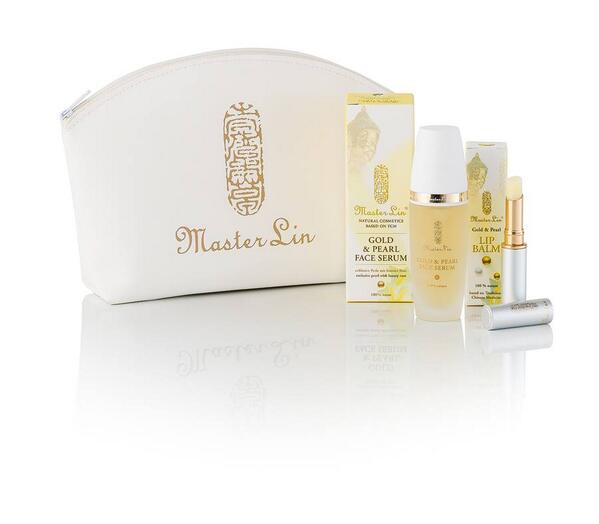 MasterLin1's tweet photo. Schon das neues @MasterLin1 Promotion-Set entdeckt? Mit exklusiver Kosmetiktasche! #cosmetics #nature #cream #summer http://t.co/o2ikw0WcLY