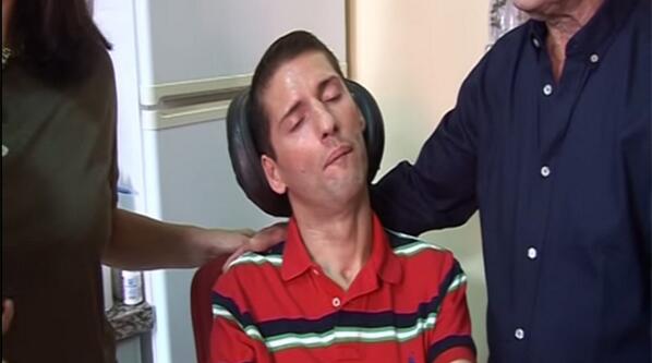TodocircuitoWeb's tweet photo. Por favor, COMPARTID la petición de firmas en apoyo del campeón español Néstor Jorge -> http://t.co/2s9MheOxWm http://t.co/hLirPPaQq5