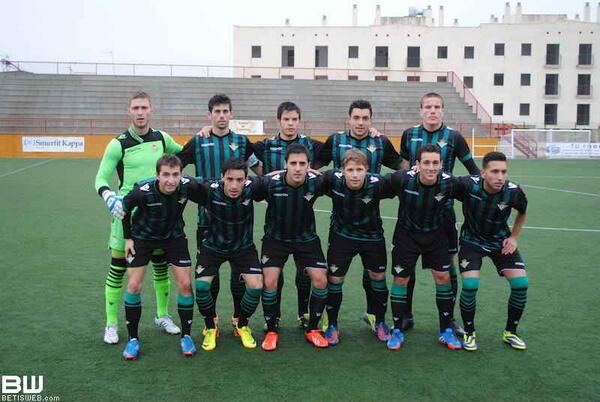 RBetisB26's tweet photo. No dejen de soñar chavales, ahora o nunca!
Por el sacrificio desde pequeños, por las horas de entreno
DEJENSE LA PIEL http://t.co/V6bkD8cuIi