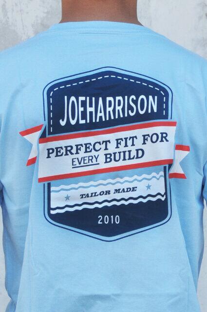 Terakhir ada warna blue sky dngan design tulisan gitu deh hehehe