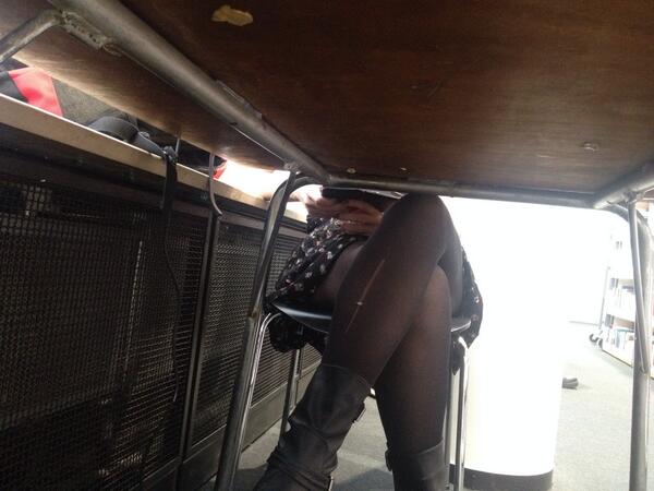 tello_q7's tweet photo. #pantyhose #UndateableBecause #nylon2014 http://t.co/EslqnUTRAU