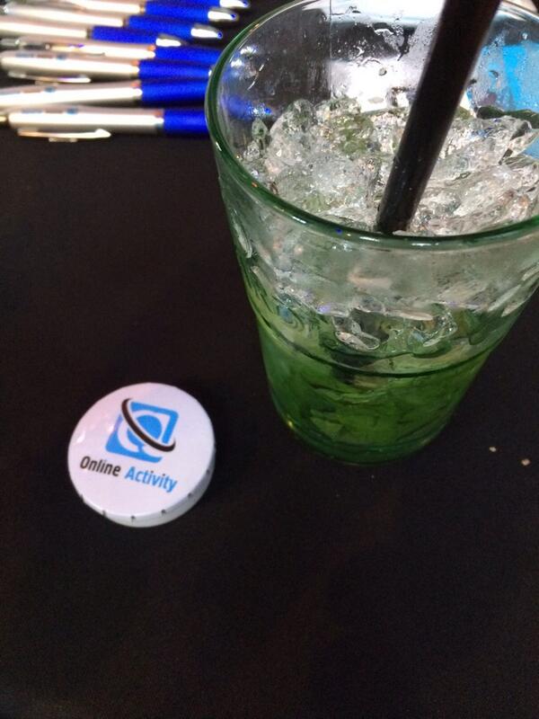 Affiliateforum's tweet photo. Kom vandaag vooral een drankje drinken bij Online Activity ze smaken erg goed! #afd14 http://t.co/1ssncoGKLX
