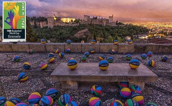 paugasol's tweet photo. 👏👏👏 RT“@ideal_granada: @paugasol Pau, no te pierdas cómo ha amanecido La Alhambra esta mañana http://t.co/wJlSuOD8DY http://t.co/Vx2giIR7QM”