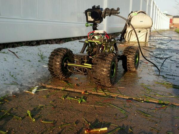 DenverChannel's tweet photo. MT @dblwidephotog: #CrawlerCam creates interesting POV cutaway of hail for live reports with @nonstoptlo http://t.co/sjXfXAHzkw