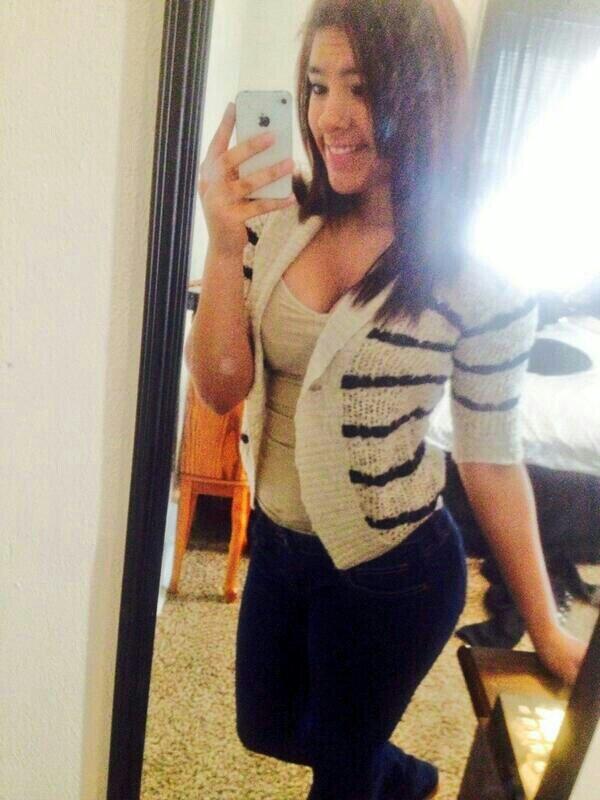 ElyriaHighBabes's tweet photo. 😘😘😘 @mptxo__ #ThirstTrapThursday http://t.co/q10KU96dOb