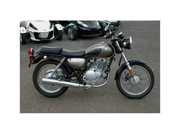 BikesJunction's tweet photo. Find Used 2012 #Suzuki TU250X Standard #Motorcycle in Kissimmee @ http://t.co/nInUf5GTGk http://t.co/4qHmGGt0RH