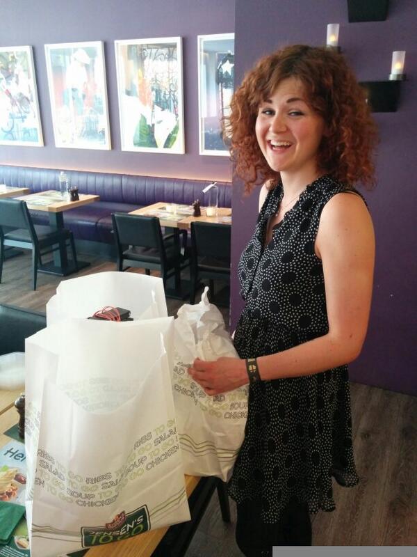 knutwien's tweet photo. Getting food for hungry NSA volunteers... http://t.co/SsL6JmDiFj