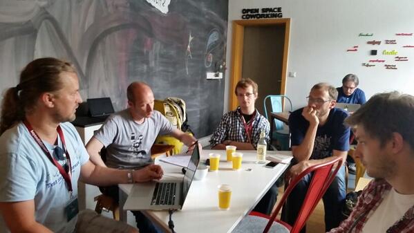 odladm's tweet photo. .@klick_ass talking about #ODL marketing measures (w/ @webrocker @bkastl @faulancr @adactio @wojtekkotowski) http://t.co/xZKCT94r4A