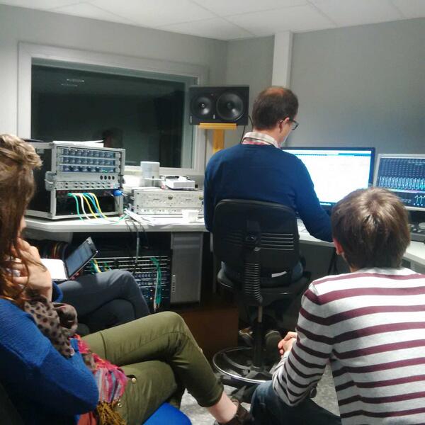 RoussesdeScours's tweet photo. Dernière journée en studio... http://t.co/S9hurGEyCW