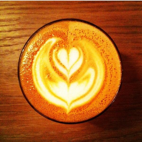 thirsty_mag's tweet photo. Thing of beauty #coffee perfection from @23clintonst Rosella Coffee Shop photo cred @SadieSomethin #barista #beauty http://t.co/33YSDDNmLK