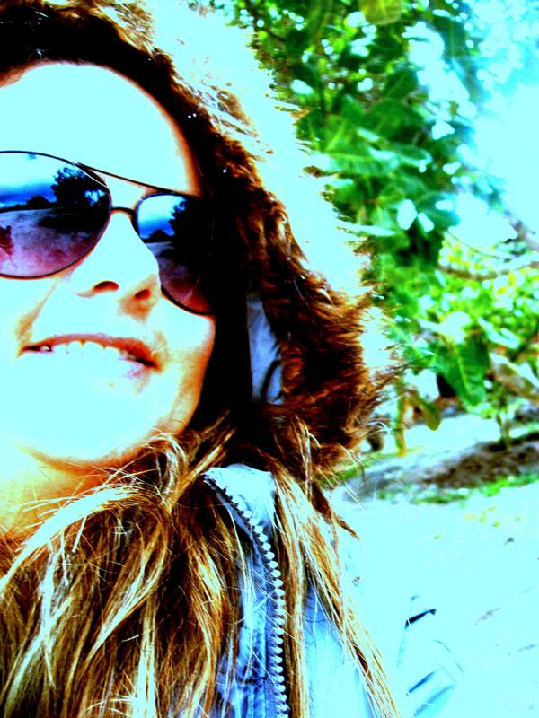 Luciene Teotônio  tweet media