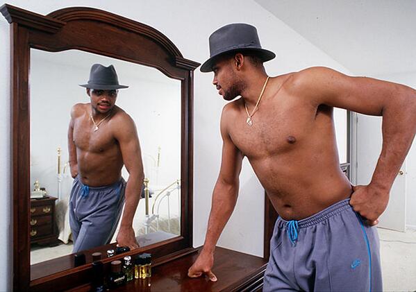 si_vault's tweet photo. Charles Barkley used to be skinny. Take that, San Antonio: http://t.co/flCBvap8Jq