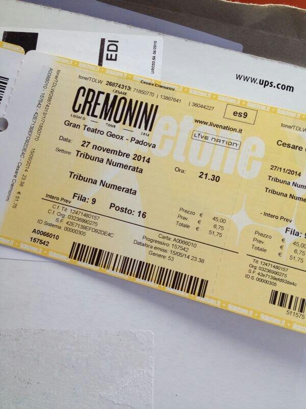 maurogtc's tweet photo. Arrivati i biglietti!!!!!!!!!!!!!!!! Il nostro primo concerto!!!!!!!! @3Serenaa :-D:-D:-D:-D @CremoniniCesare http://t.co/4OCdiEw0fg