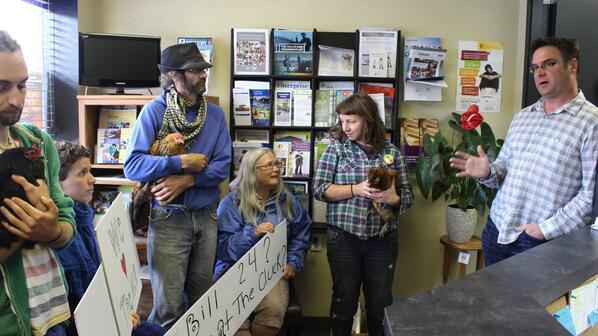 mossdance's tweet photo. Farmers, chickens and eaters met with @DonMcRaeMLA  about Bill 24. @CKNW @arzeena @youngagrarians @billgood980 http://t.co/byRCctszvC