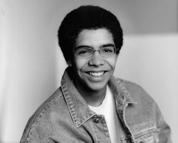 If you think your yearbook picture is bad, you should see these celebrities' pics 😂 👉 trends.photos/411453

:)