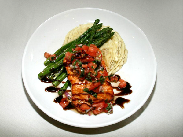 AboveRestaurant's tweet photo. Pan seared &amp; topped w. #bruschetta &amp; #balsamic glace, our #Mediterranean #Salmon will take you far, far away! http://t.co/zwPhO7qk70