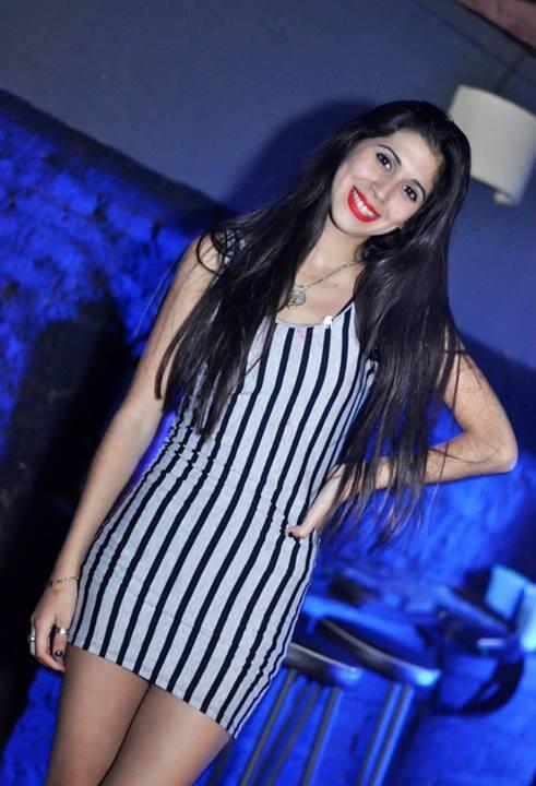 AposModas's tweet image. Claramente esta en la moda Mel! Aprobada!