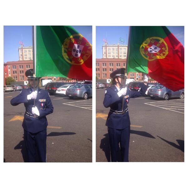 bettencourt_9's tweet image. AYEEEEE #MCCGraduation