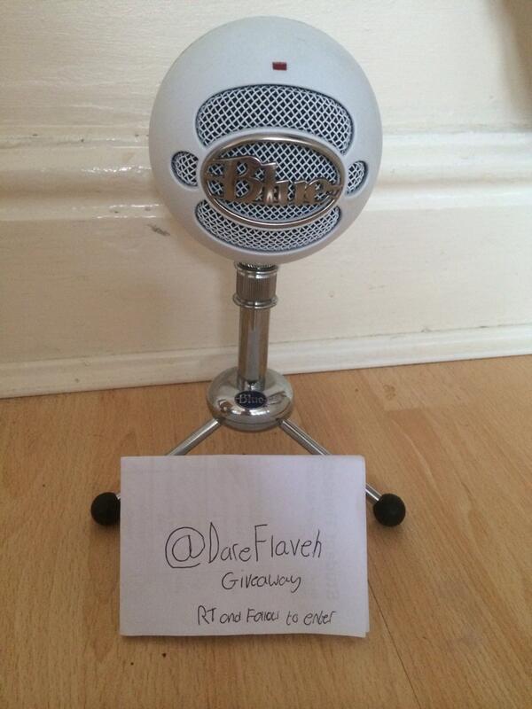 Flavehs's tweet photo. Blu Snowball giveaway RT &amp; FOLLOW TO ENTER! Results will be announced on the 30/6/14 http://t.co/NSTB6ifder