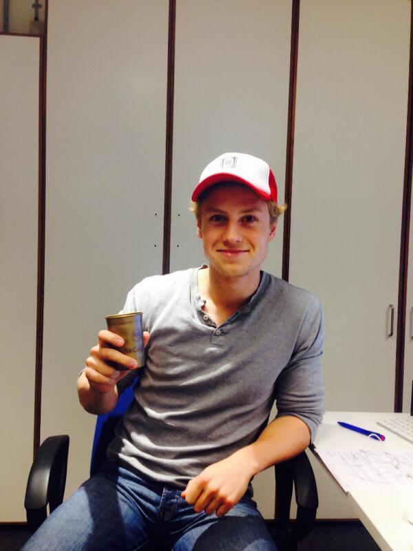 TaylorLG's tweet photo. Thank you Adam for delivering us a special Thursday treat! #uberlibre @Uber http://t.co/htqgUQy4SB