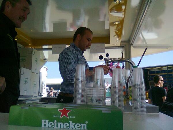 xEwald's tweet photo. Lovely job. #tappendiehandel http://t.co/kS3CNaK7Wd