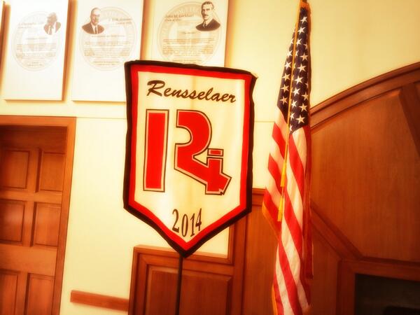zerolocked's tweet image. The senior banner presented at the Cass of 2014 Year Reunion #rpireslife #rpiunion #RPI2014