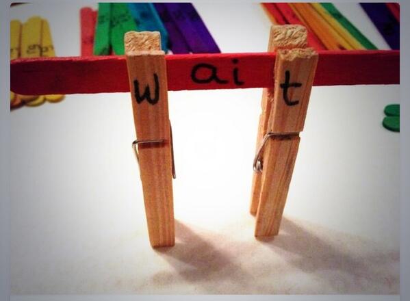 MReghelin's tweet photo. Change the beginning and end sounds of words pop sticks resource  #ACUedu_452 http://t.co/n00mxch2aO