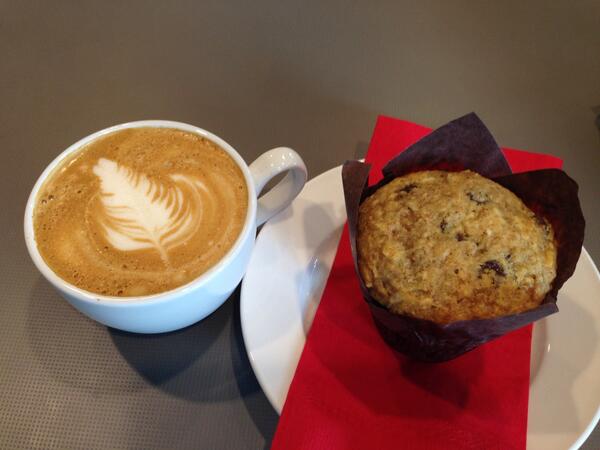 Cafe_Mat's tweet image. wonderful customer photo submitted on FB #coffeebreak #goodmorning #riseandshine #latteart #sooke #community