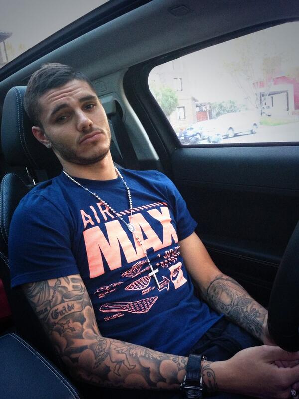 Para vos Amigo!! 😜😂😂😂 @wandaicardi !! #NIKE