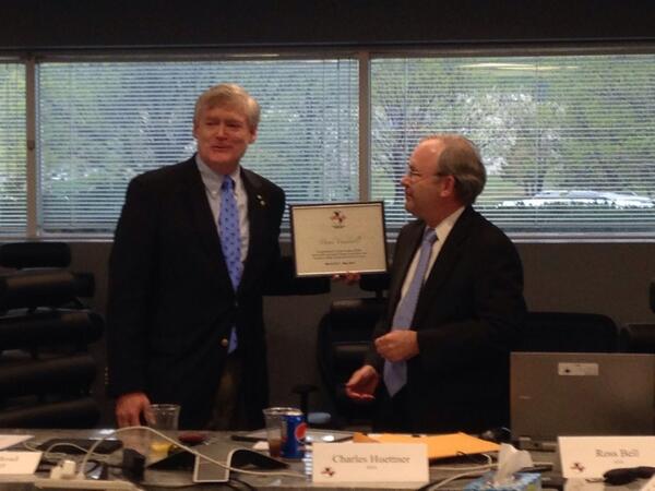 AlaskaAerospace's tweet photo. @LGMeadTreadwell receives Resolution for his leadership as Chairman of ASA @AerospaceStates http://t.co/K05Z5PDSmG