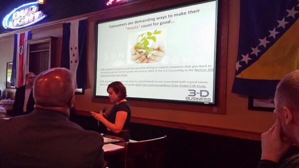osctechlab's tweet photo. Way to kill another pitch @KatieMang and @voolla ! Love seeing tech lab members kicking ass http://t.co/Fd3d3poKYK
