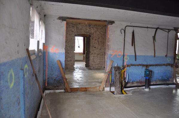 StyleProjectM's tweet image. Oude woonboerderij in make-over, mooi project nog even te gaan. #meubels #interieur #ontwerp #design #bouwmaterialen