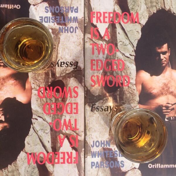 rocketspence's tweet photo. Doing shots of jack with @SirGarfunkulusJ #JackDaniels #jackparsons #oto @frosstbooks #hoseandhound http://t.co/3xreBSAWkm
