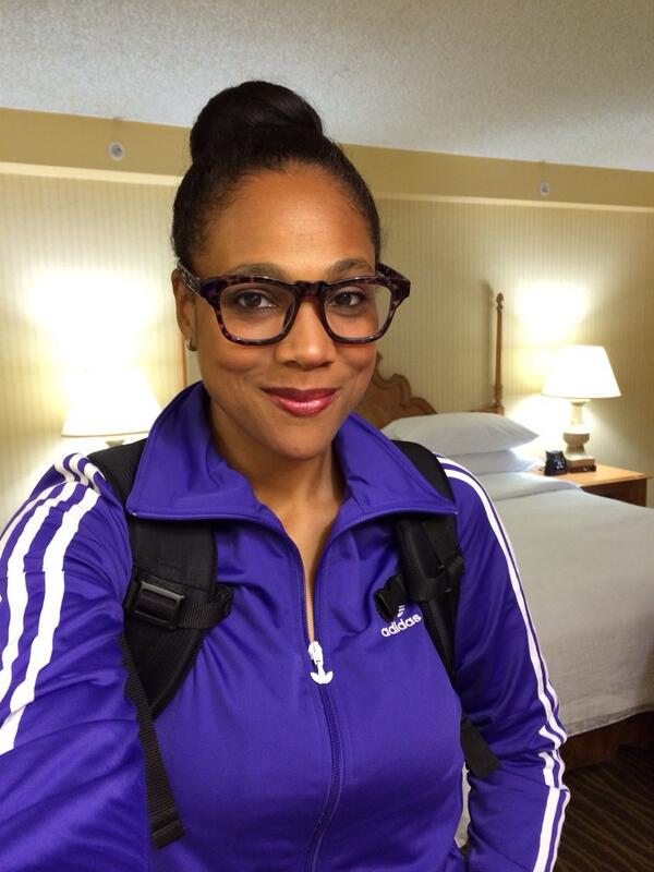 DaRealMonieLove's tweet image. Off to the show PHOENIX AZ !! Performance face by #INGLOTmiami #InglotSoBe Easy peezy Lemon Squeezy #FreedomSystem