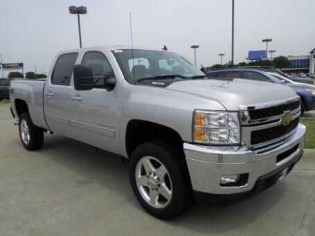edwardsjon470's tweet photo. You've got to see this 2011 Chevrolet Silverado 2500 LTZ at #carmax http://t.co/2s75z99eA2 http://t.co/sata8hUonx