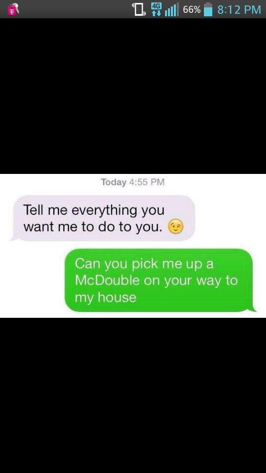 Cheyenne3377's tweet photo. How I sext http://t.co/lWb0MvWGdb