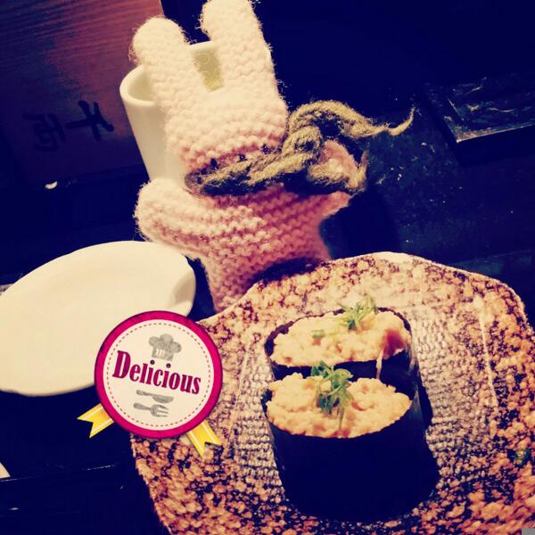 Kurious_Lapin's tweet photo. #Kurious_Lapin: Let's have some #healthy #natto sushi #omnomnom ♥♧ http://t.co/JfE6ubank0