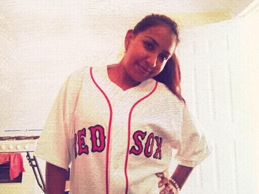 PriNceZuly's tweet photo. red sox! http://t.co/WAcnZhBITI
