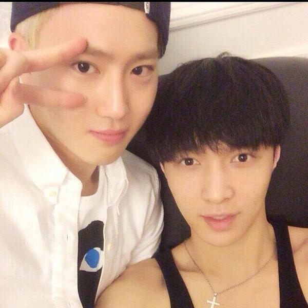 zyxzjs's tweet photo. 생일 축하해라 리더 김준면 ~^^ 엑소 잘부탁한다 http://t.co/doM0TicijC